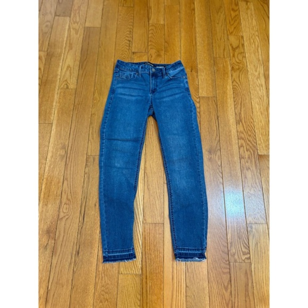 Kenneth‎ Cole New York Jess Skinny Jeans Womens Blue Denim Frayed Hem size 28